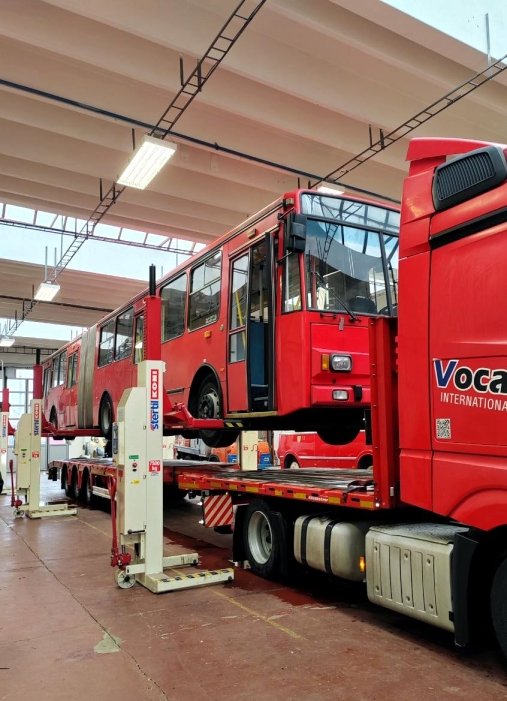 Фото 4 — Харьков пополнил парк городского электротранспорта: современные трамваи и троллейбусы поступили из Чехии (ФОТО)