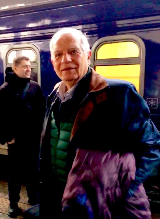 Фото 2 — Урсула фон дер Ляйен и Жозеп Боррель прибыли в Киев (ФОТО)