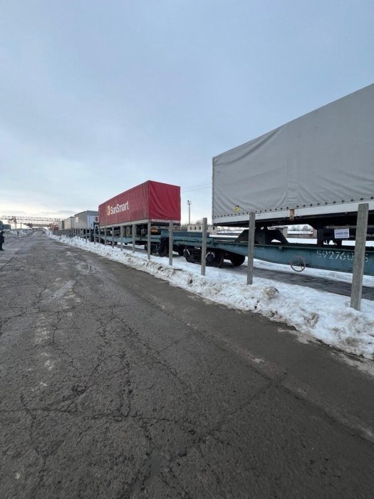 Фото 2 — "Укрзалізниця" вперше відправила контрейлерний поїзд до Угорщини (ФОТО)