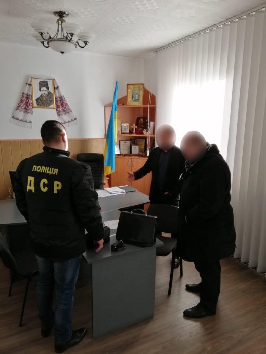 Фото 2 — Вымогал $100 тысяч за голосование: в Винницкой области задержали депутата горсовета (ФОТО)