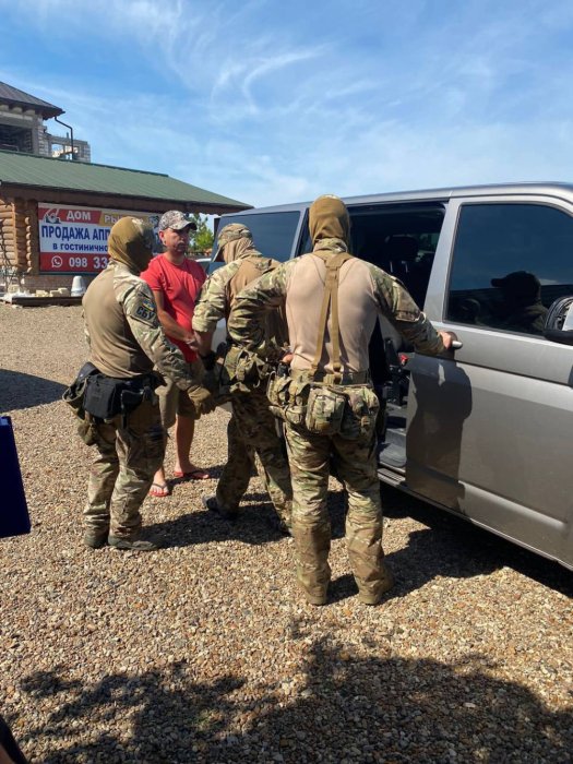 Фото 3 — Голову Білгород-Дністровської райради затримали на крадіжці катера Держекоінспекції (ФОТО)