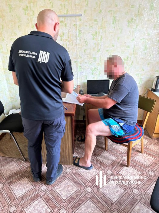 Фото 2 — На Полтавщине военком избил подчиненного: теперь ему грозит до 12 лет заключения