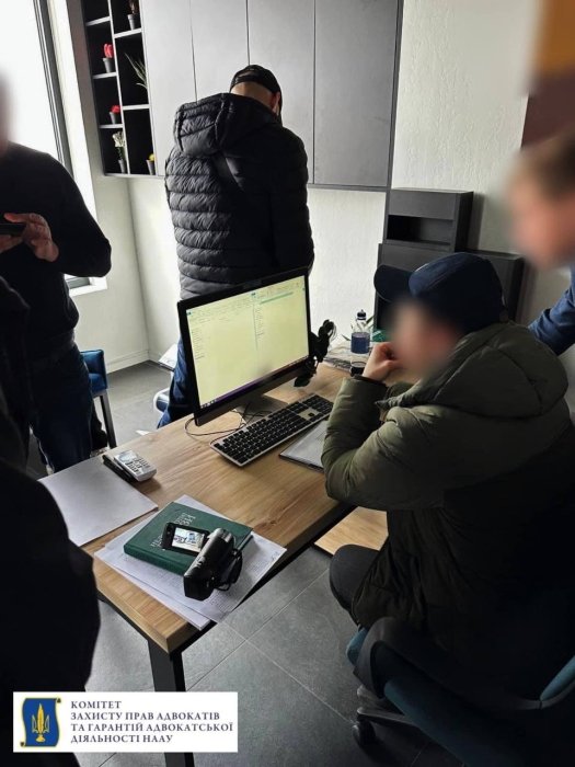 Фото 2 — Порушили адвокатську таємницю і забрали машини. Чому ДБР тисне на відомого юриста