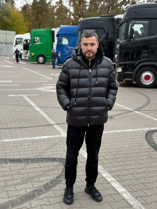 Фото 2 — Боротьба з дронами: українським захисникам передали 500 тонн рибальських сіток із Нідерландів