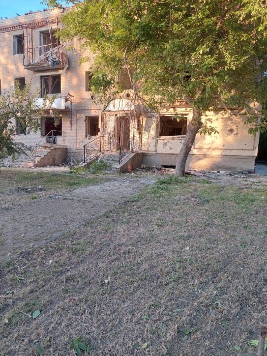 Фото 9 — Армия РФ обстреляла Харьков КАБами и 462 раза ударила по Запорожской области: как прошли сутки в регионах