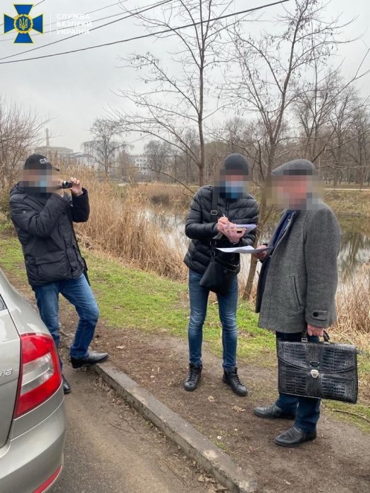 Фото 2 — Руководство международного аэропорта Кривого Рога "кинуло" государство на 5,3 млн грн