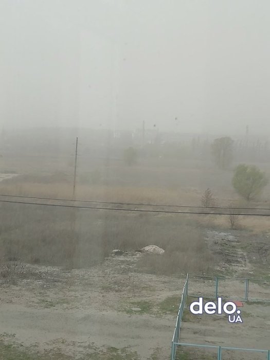 Фото 4 — Киев и Киевскую область накрыло пылевой бурей (ФОТО, ВИДЕО)