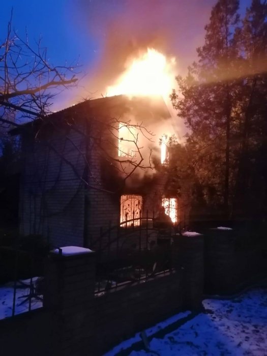 Фото 2 — Армія РФ атакувала Україну 19 дронами, на Харківщині двоє загиблих: ситуація у регіонах (ФОТО)