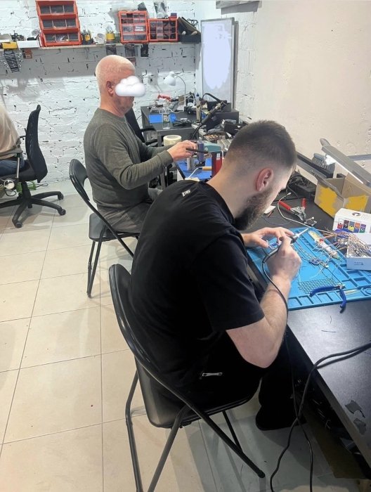 Фото 2 — Высокая скорость и неуязвимость для средств РЭБ: Юрий Голик рассказал о первых испытаниях нового самолета-перехватчика