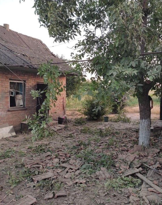 Фото 3 — Российские военные атаковали Днепропетровскую область. Есть разрушения (ФОТО)