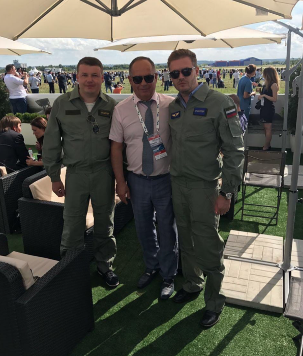 Фото 2 — Кто стоит за штурвалом украинской авиаотрасли