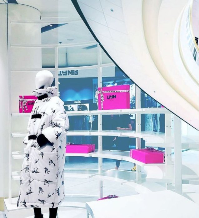 Фото 6 — Как дополненная реальность помогла фешн-бренду FINCH найти пустую нишу и стать пионером веб-показов с миллионными охватами