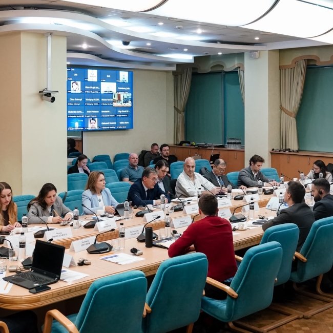 засідання Міністерства відновлення, інфраструктури і транспорту України