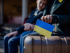 ребенок, чемодан, флаг Украины