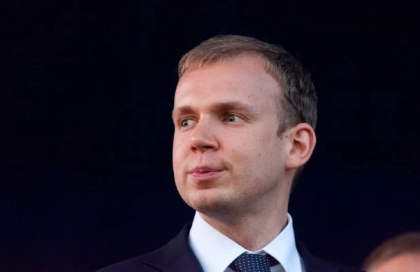 Санкции против Курченко Сергей Курченко, Санкции против Курченко